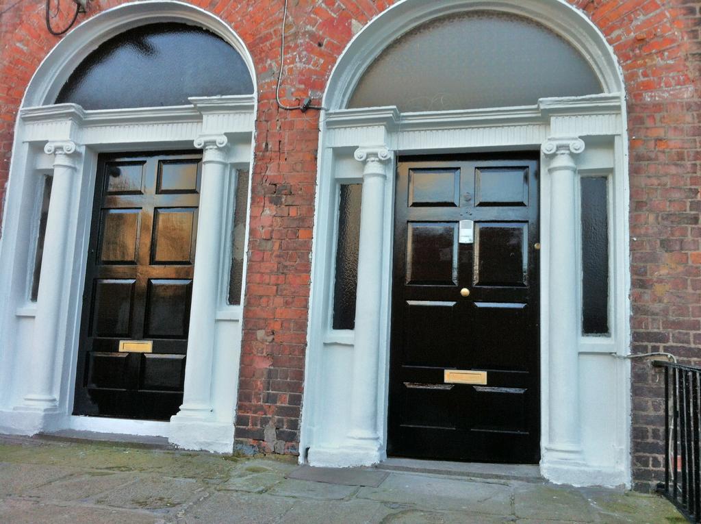 Rock Hotel Dublin ダブリン エクステリア 写真