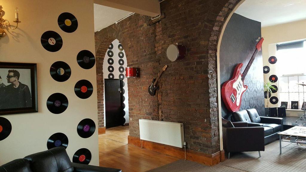 Rock Hotel Dublin ダブリン エクステリア 写真