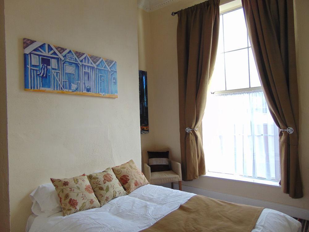 Rock Hotel Dublin ダブリン エクステリア 写真