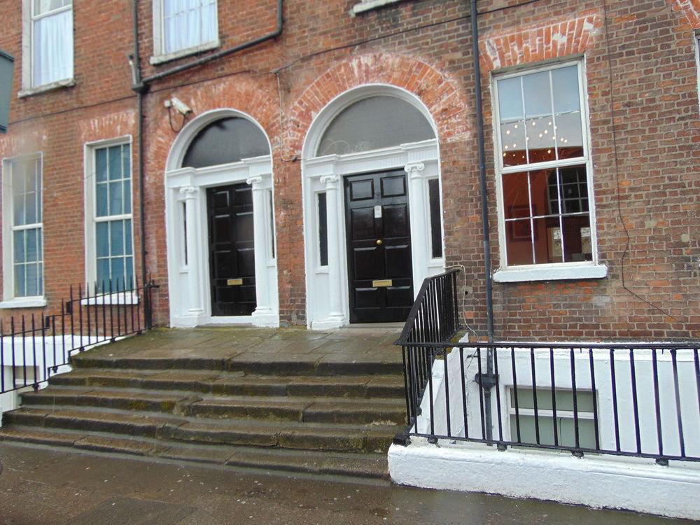 Rock Hotel Dublin ダブリン エクステリア 写真